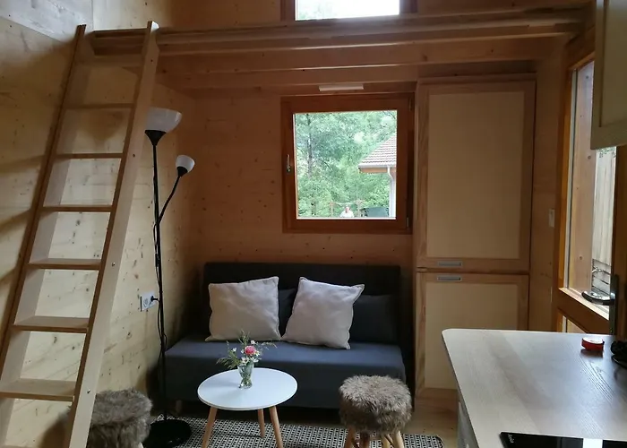 度假居 吉特奥沃斯基斯度假屋 *